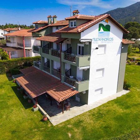 Alexandros Hotel Apartments 보우르보우로우 외부 사진