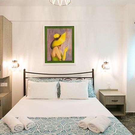 Alexandros Hotel Apartments 보우르보우로우 외부 사진