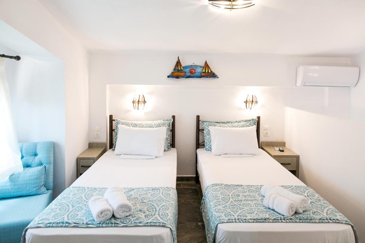 Alexandros Hotel Apartments 보우르보우로우 외부 사진
